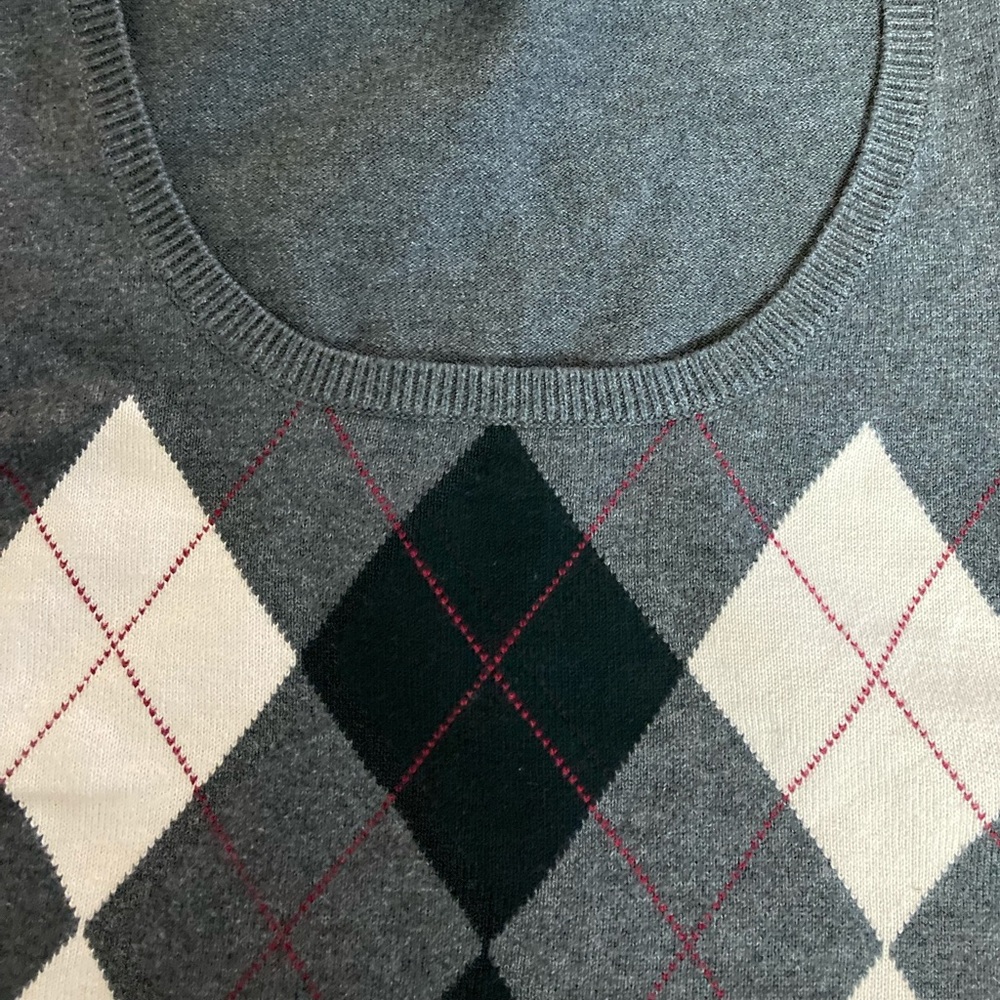 Michael by Michael Kors Preppy Argyle Sweater Vest - Picture 3 of 10